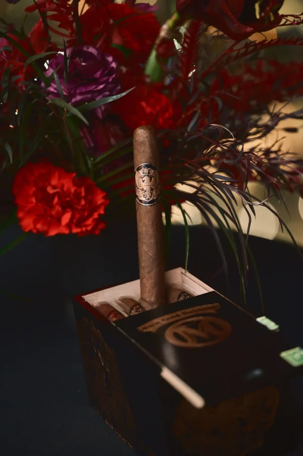 Cigar with Love By Rose Gold Reserve